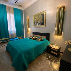 https://lolla-appartamento-aeroporto.hotelitalianriviera.com