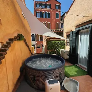 https://suite-rava-san-marco-with-pool.hotelslidodijesolo.com